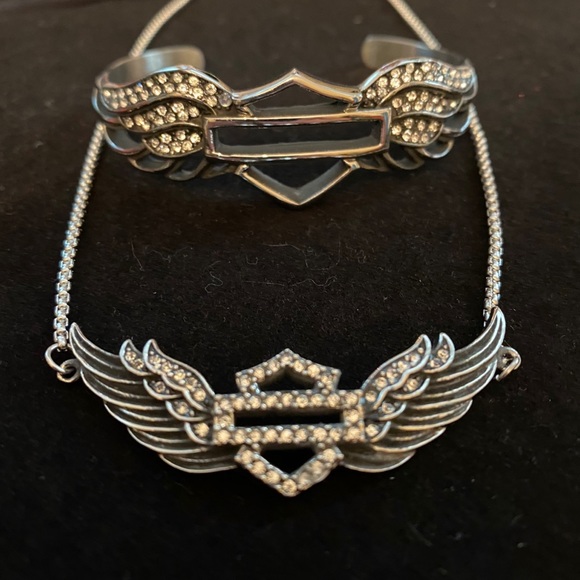 - - Harley Bundle🌸🌷Necklace /Bracelet